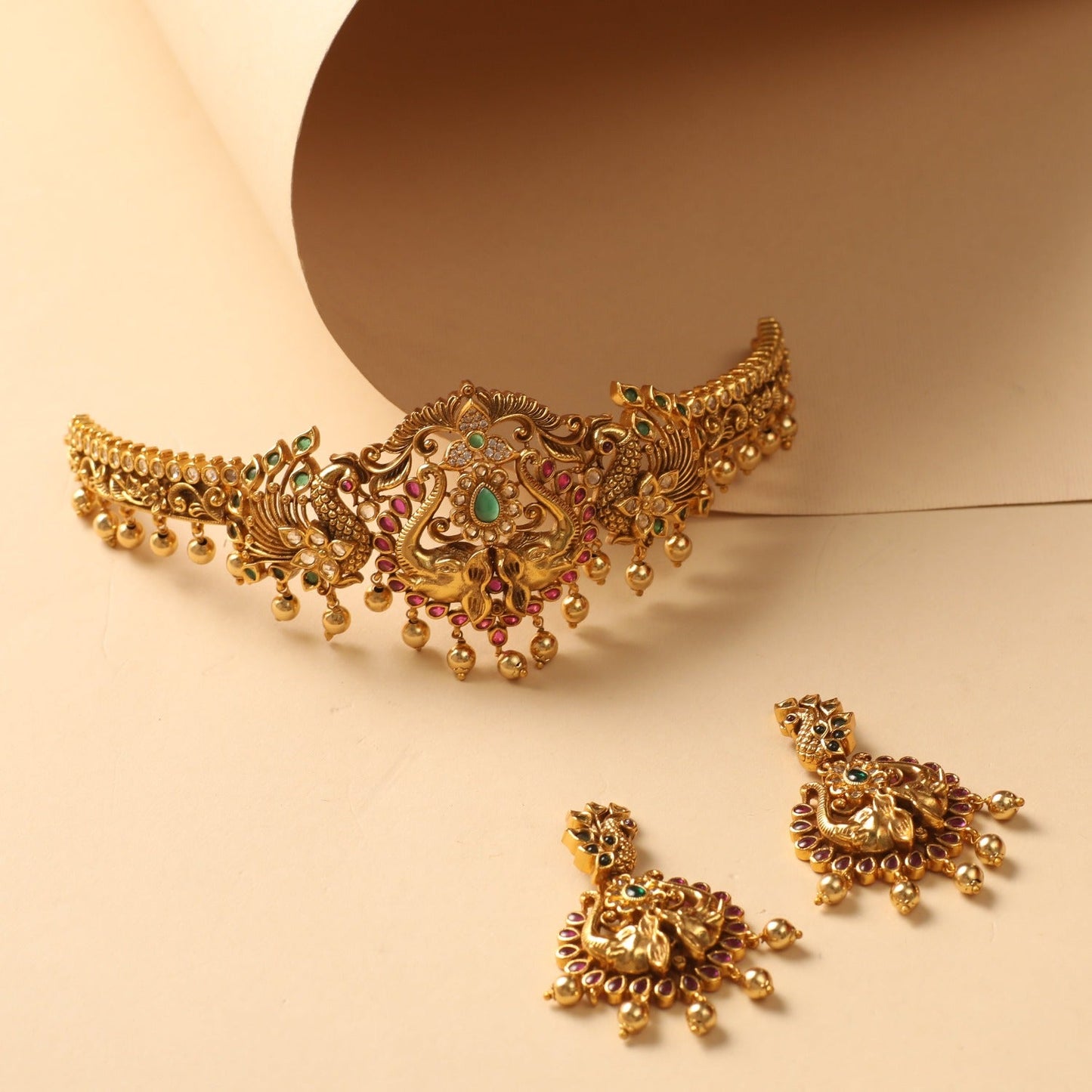 Sadya Antique Choker Set
